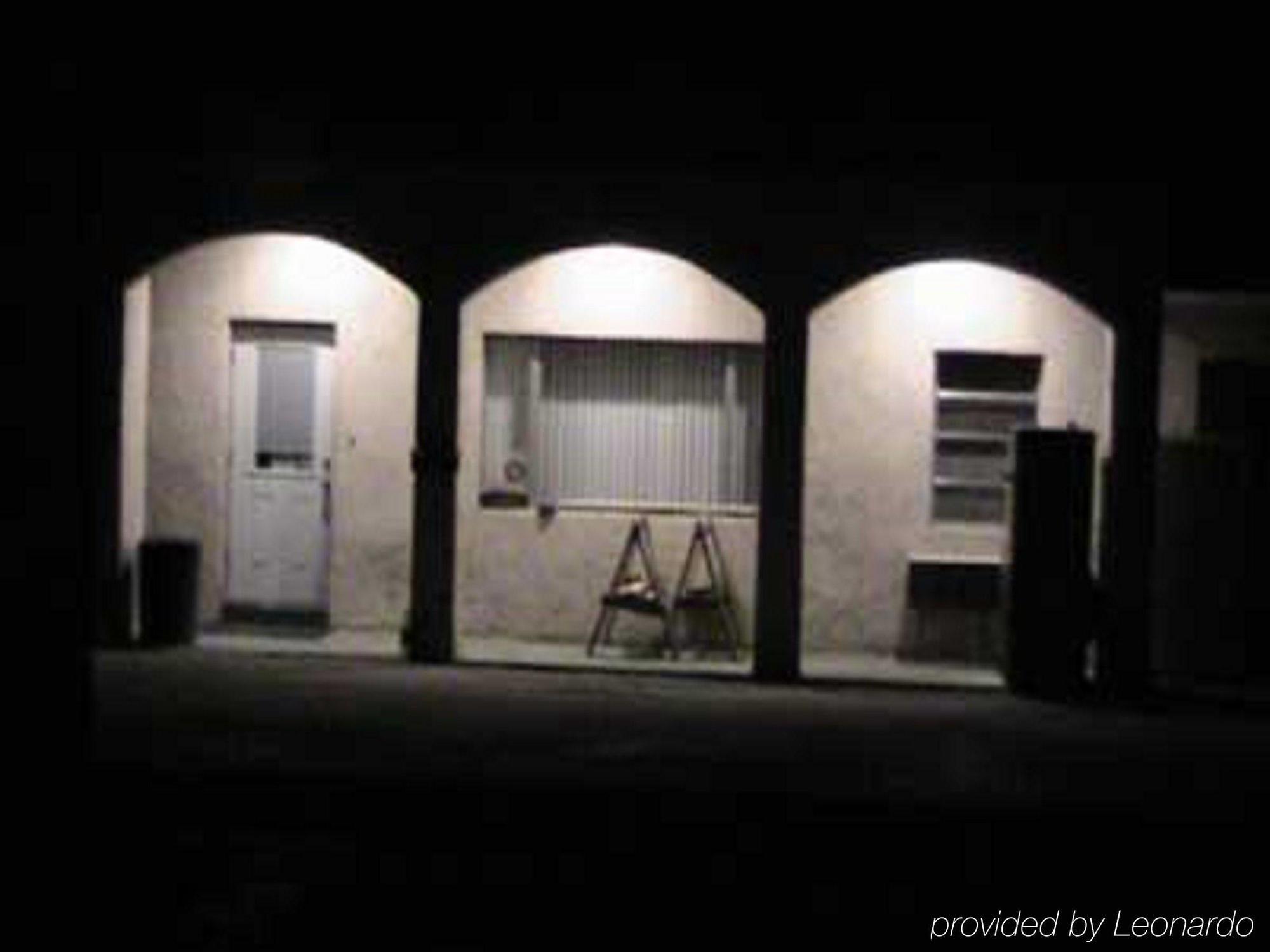 At Home Express Tangerine Inn DeLand Exterior photo